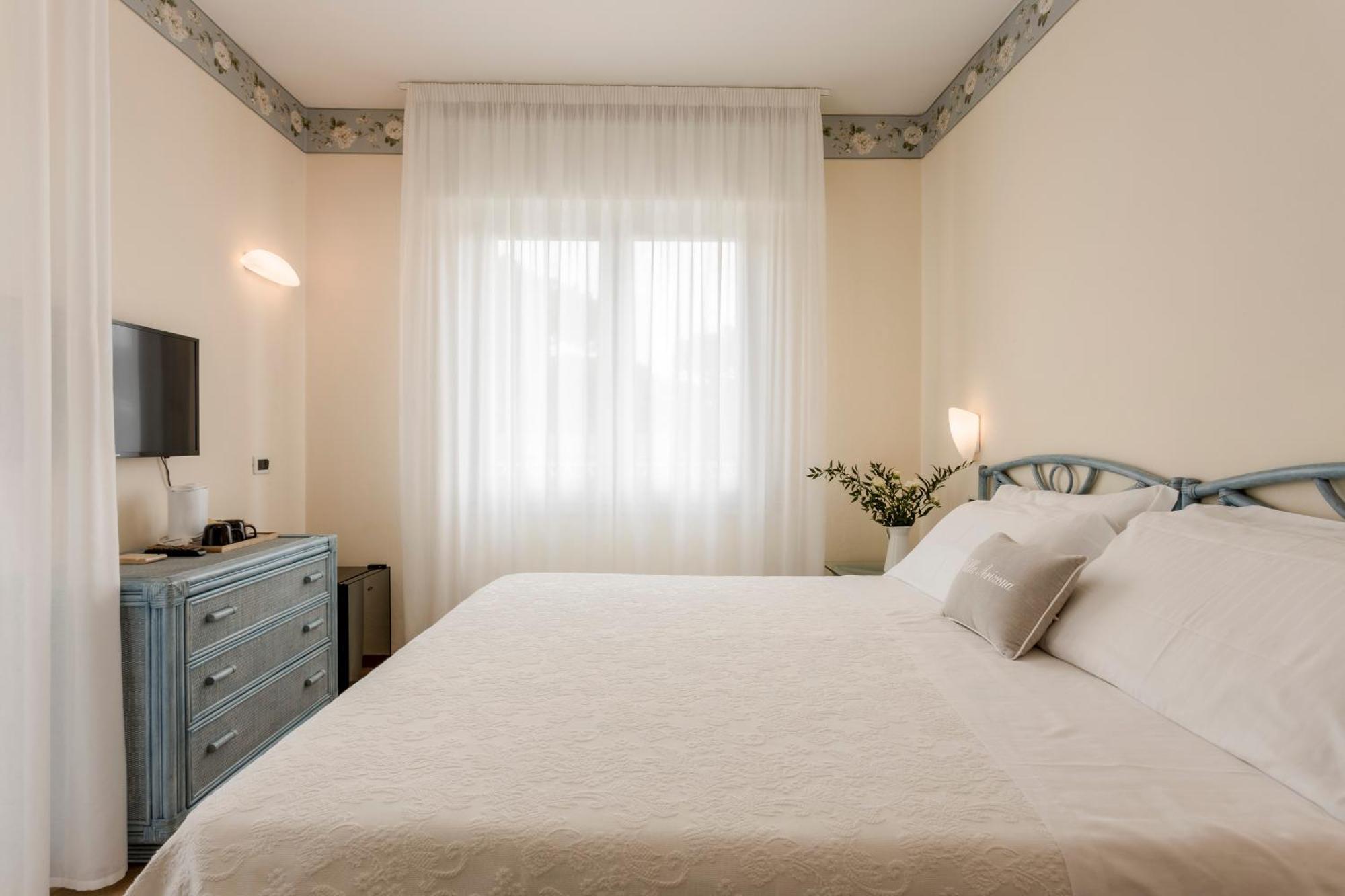 Villa Arizona Milano Marittima Exterior photo