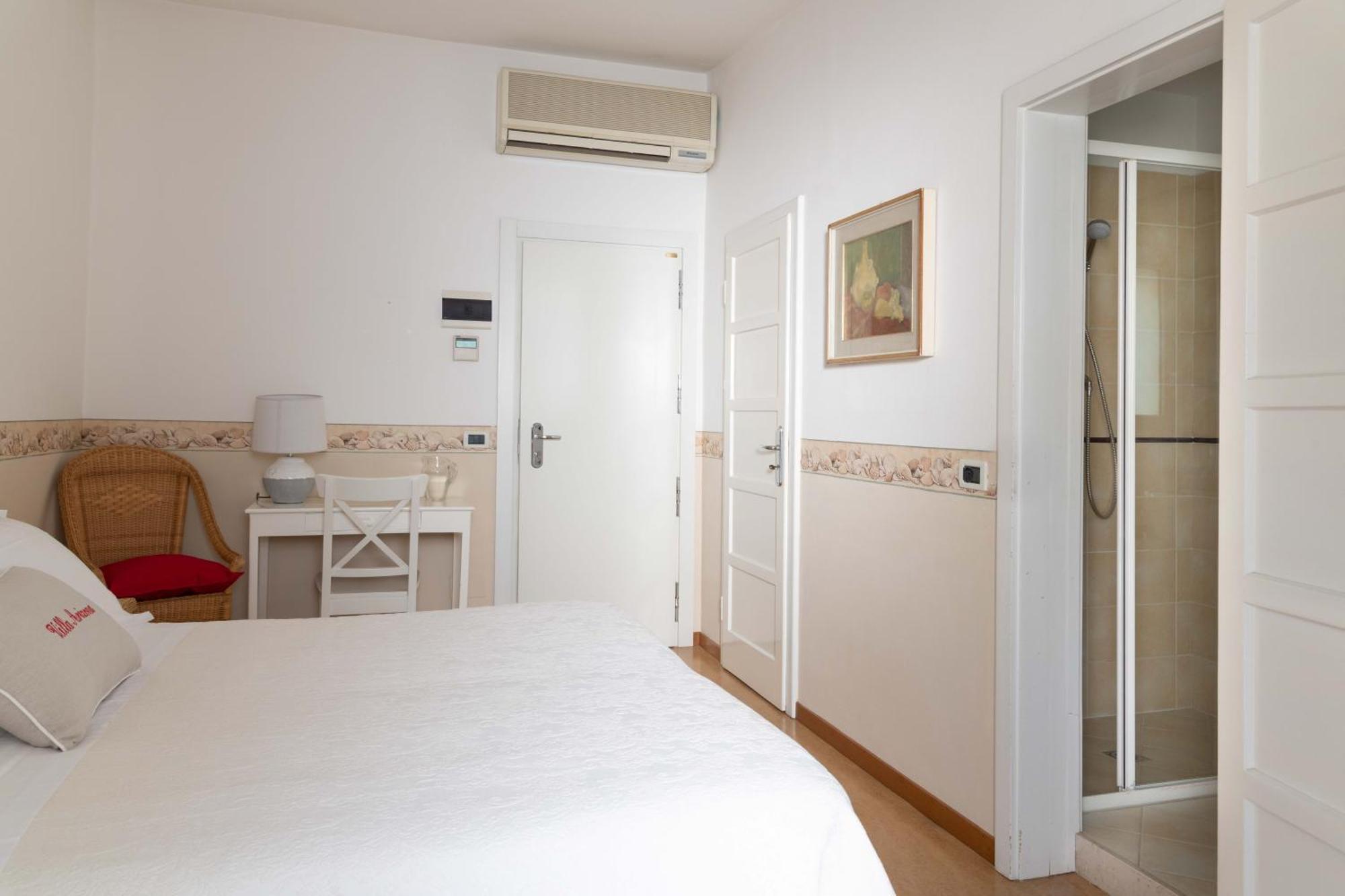 Villa Arizona Milano Marittima Exterior photo