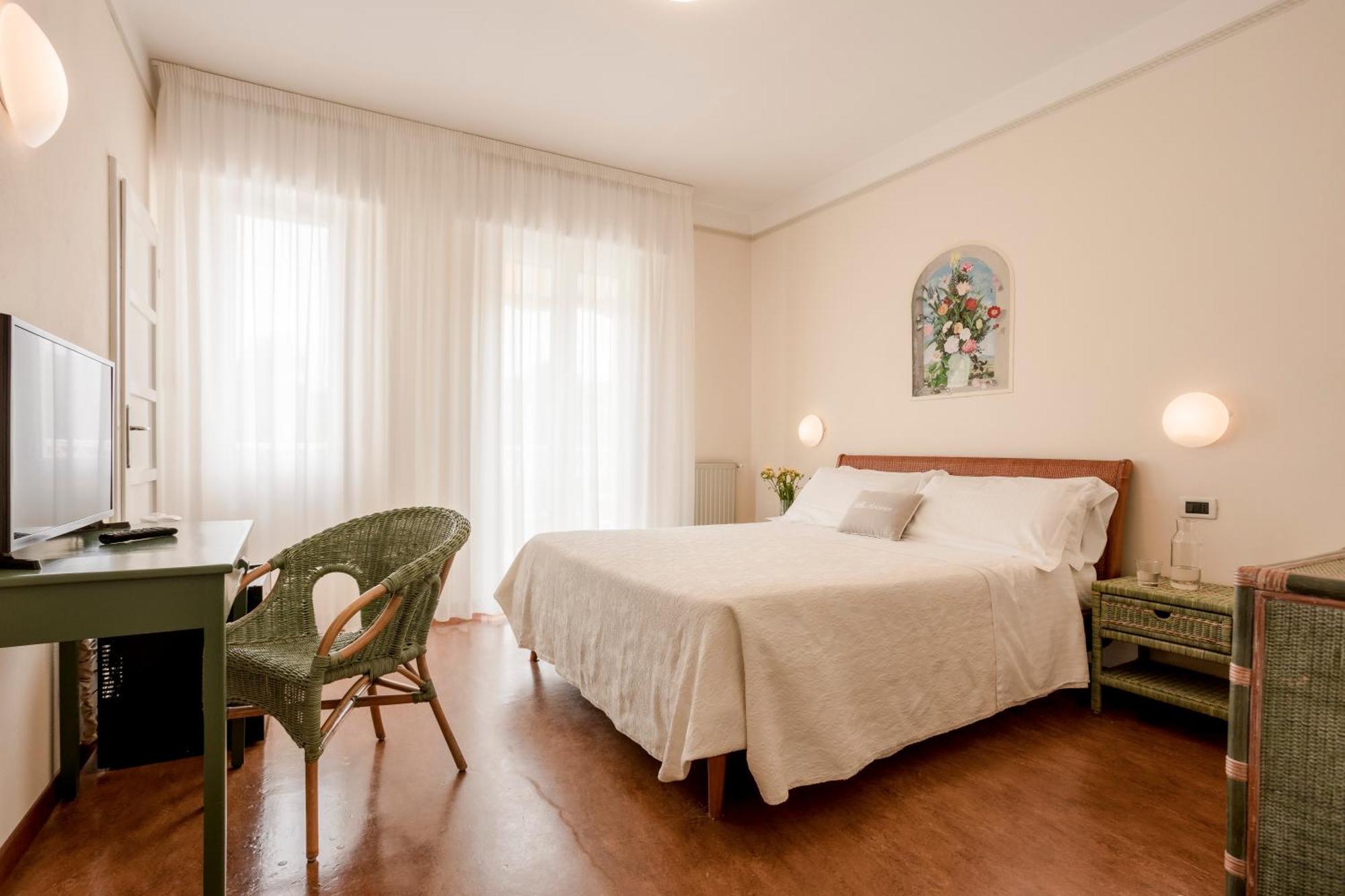Villa Arizona Milano Marittima Exterior photo