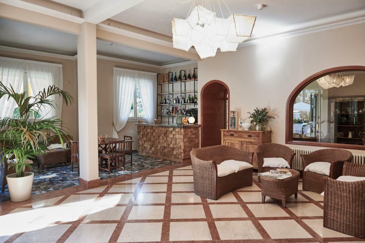 Villa Arizona Milano Marittima Exterior photo